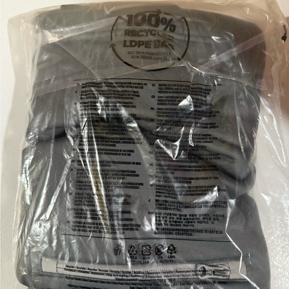 Adidas Men's Two-Tone Gray Performance SweatShirt - Picture 3 of 4